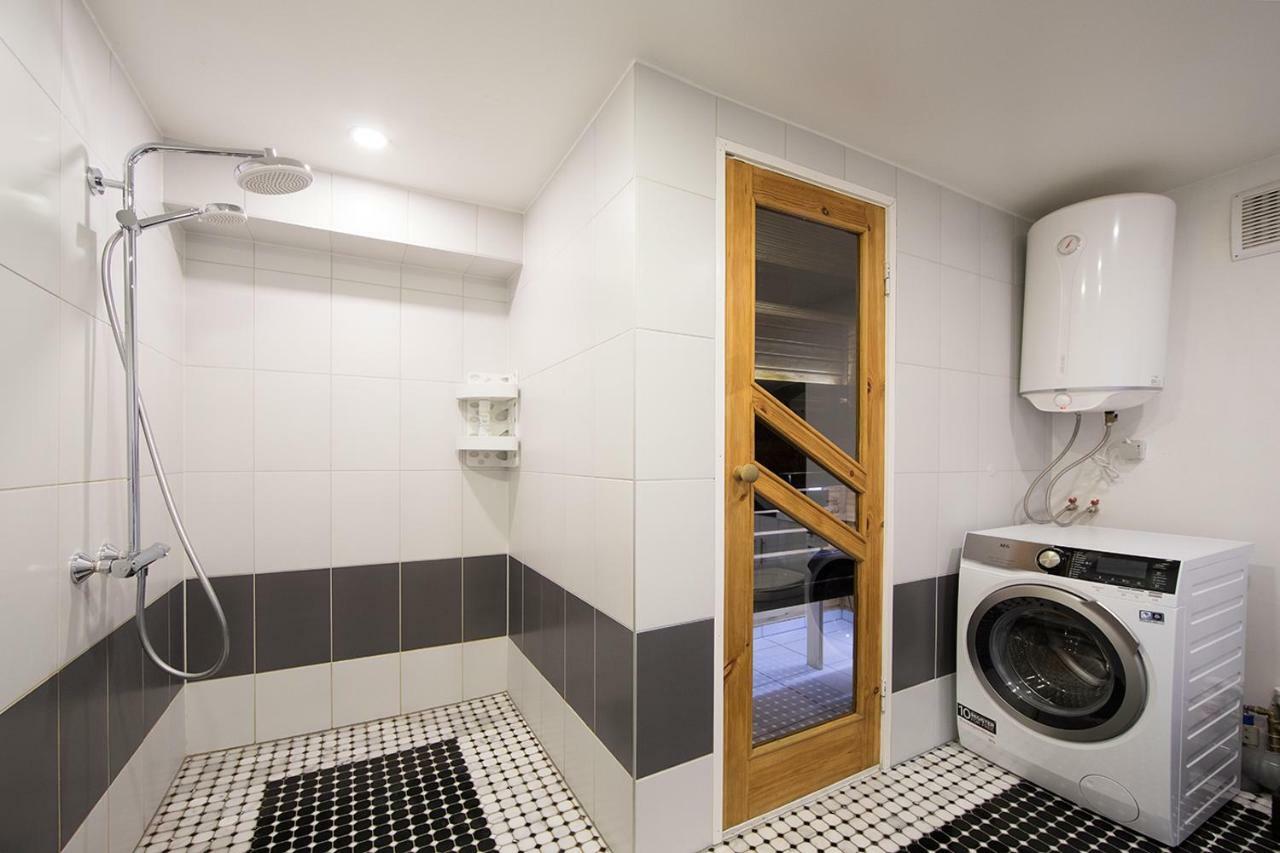 Heaven Apartment Tallinn Buitenkant foto